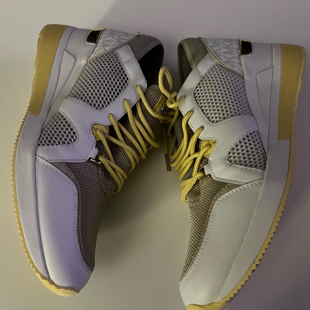 Michael Kors Women Stylish White and Cream Sneakers